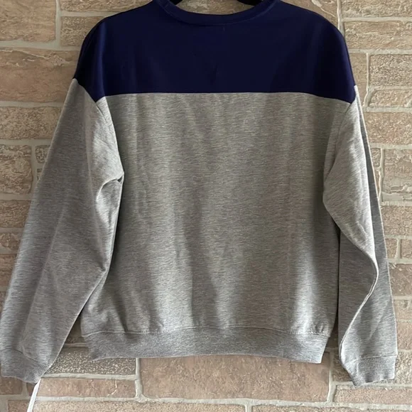 Friends City Skyline Pullover Sweatshirt - Picture 2 of 4